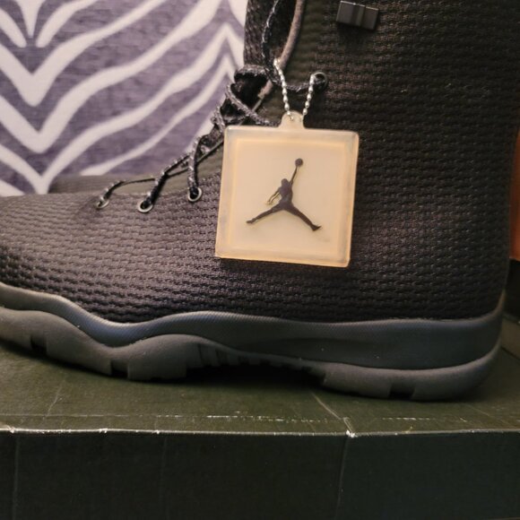 Nike Jordan Future EP Boot Sneakers Black Water Resistant 854554-002 US Men 12.5 - Picture 6 of 16